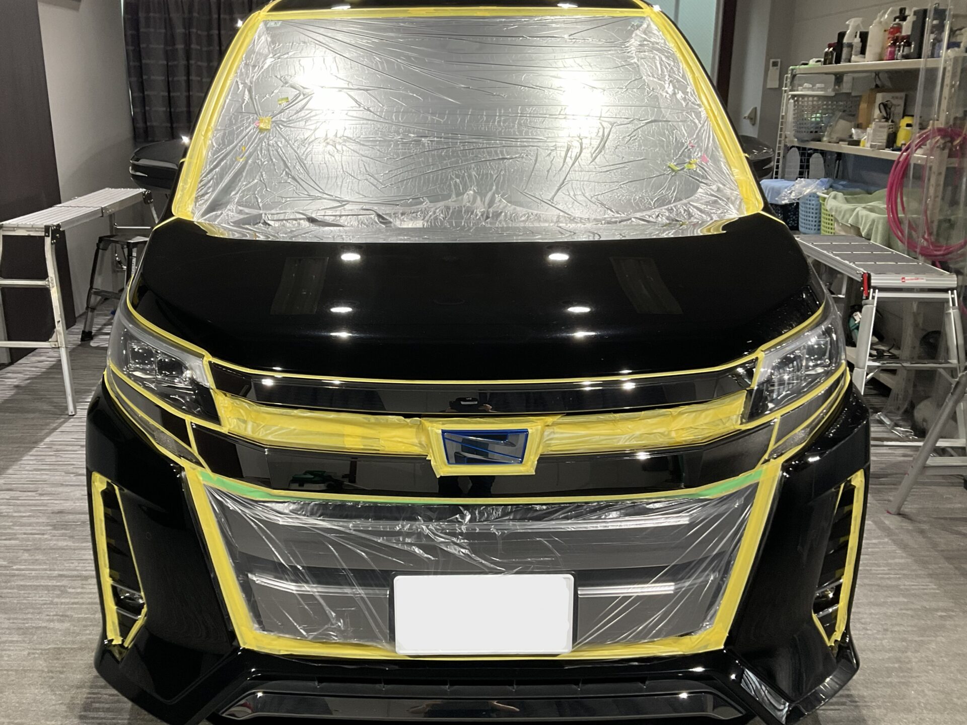 TOYOTA  NOAH