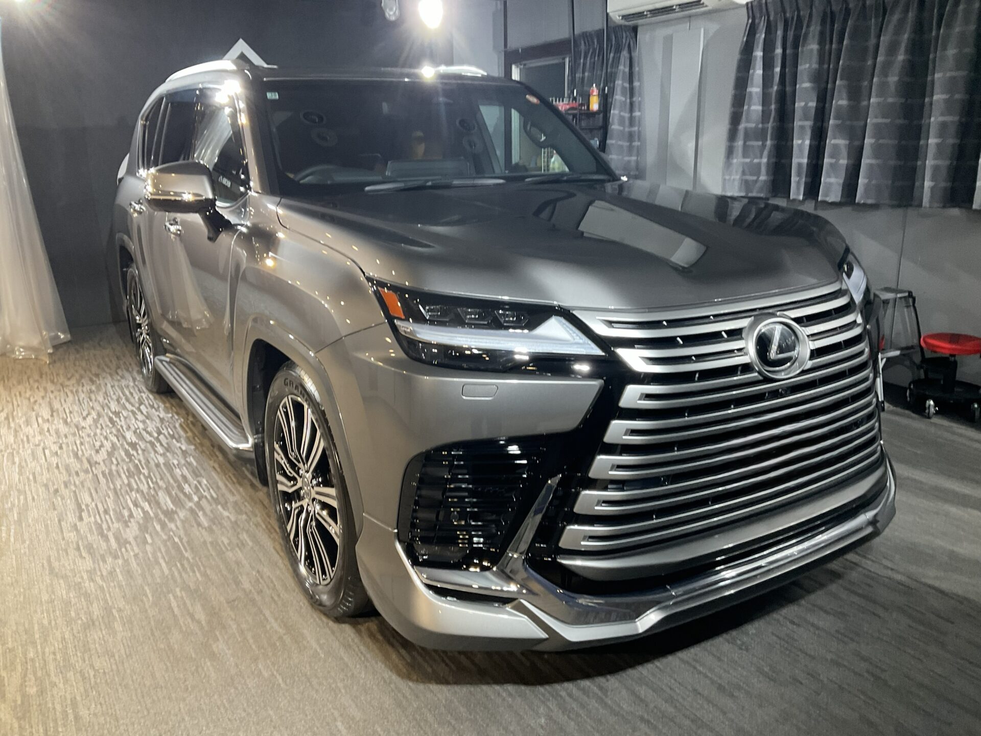 K様　レクサスLX　Class M