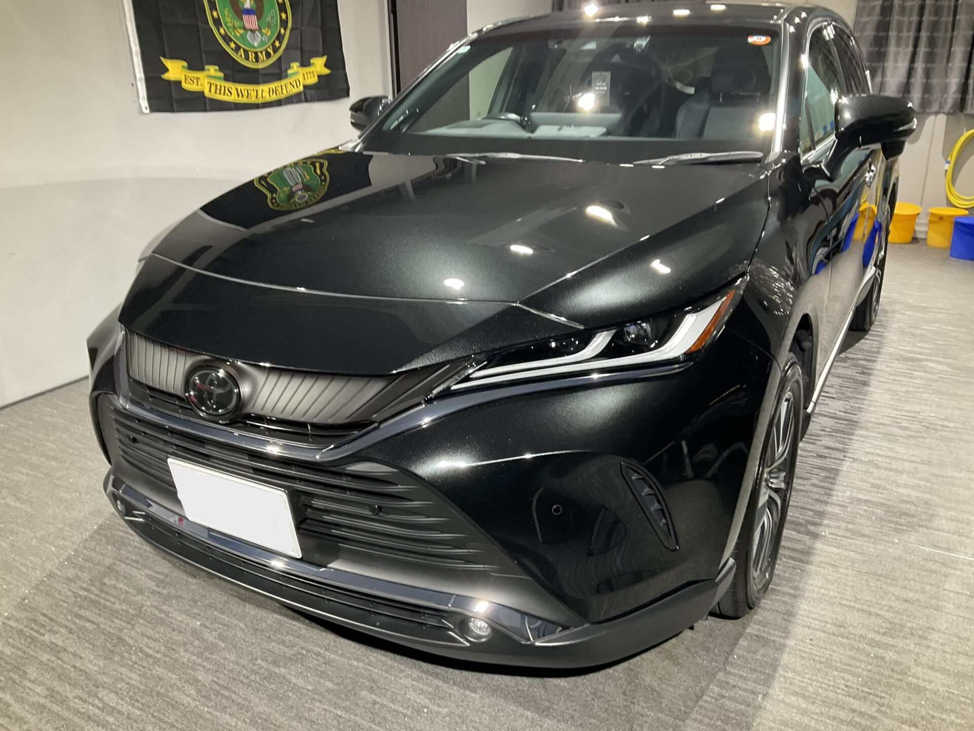 TOYOTA  HARRIER